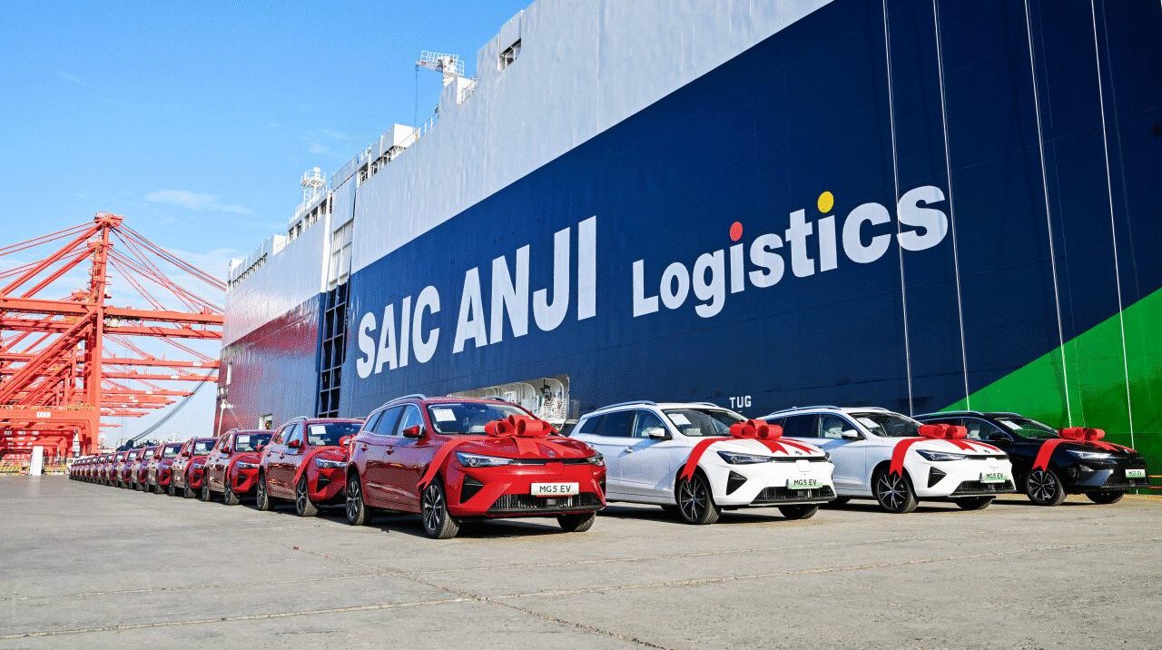 Mobility lng carrier car vessel saic byd china Europe eu export new energy vehicle electric vehicle EV